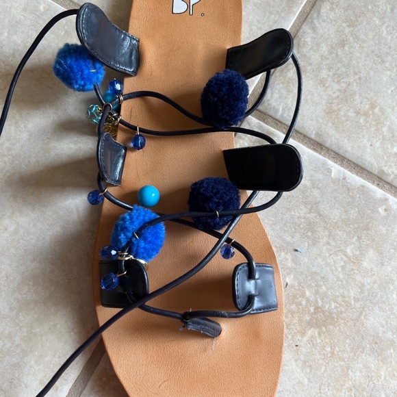 BP Nordstrom Beaded Festival Tie Up Sandals Pom Pom Accents BLUE Size 9M EUC - Picture 9 of 13